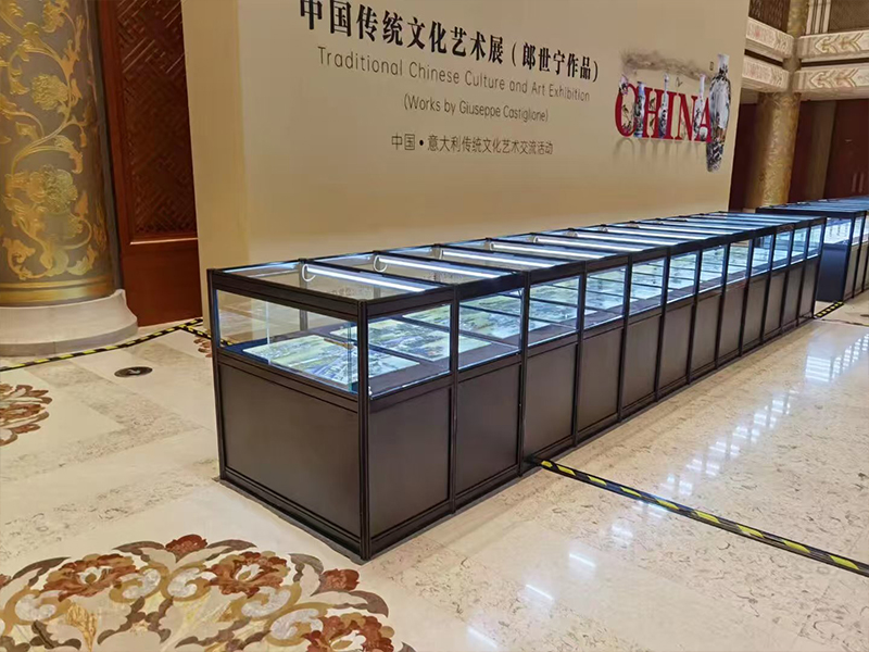 展柜租赁价格的影响因素有哪些