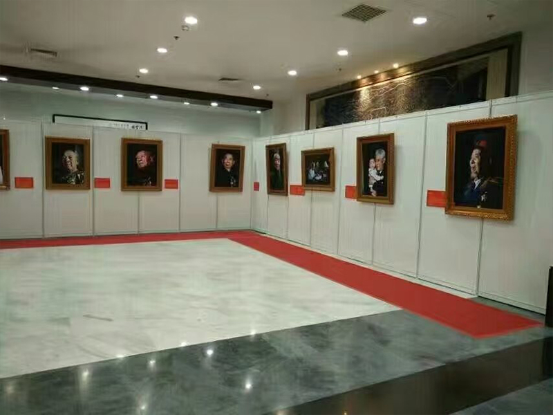 字画展板租赁与展览布置的搭配技巧