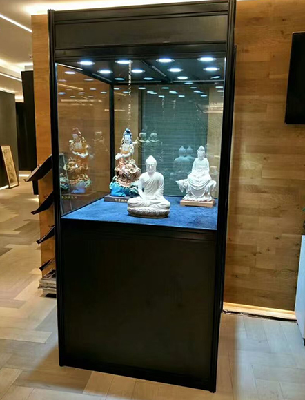 黑色展柜合作案例
