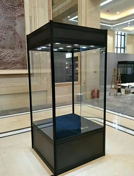 黑色展柜租赁案例
